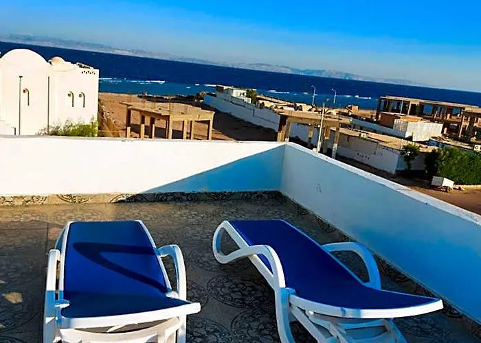 Hotel Golden Plaza 3*